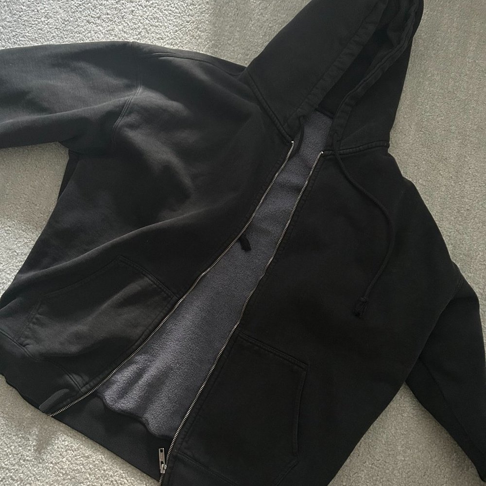 Brandy Melville (John Galt) CHRISTY HOODIE
